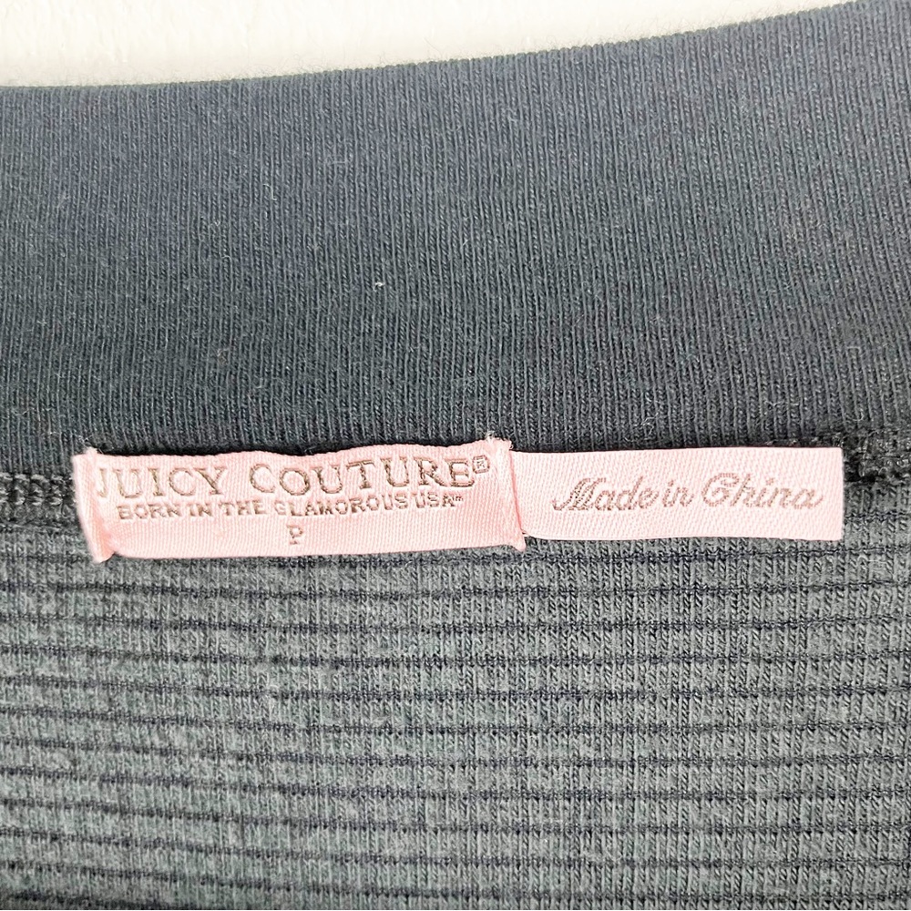 JUICY COUTURE Gray V-Neck Graphic Long Sleeves Nightshirt Small Cozy Loungewear - Picture 3 of 7